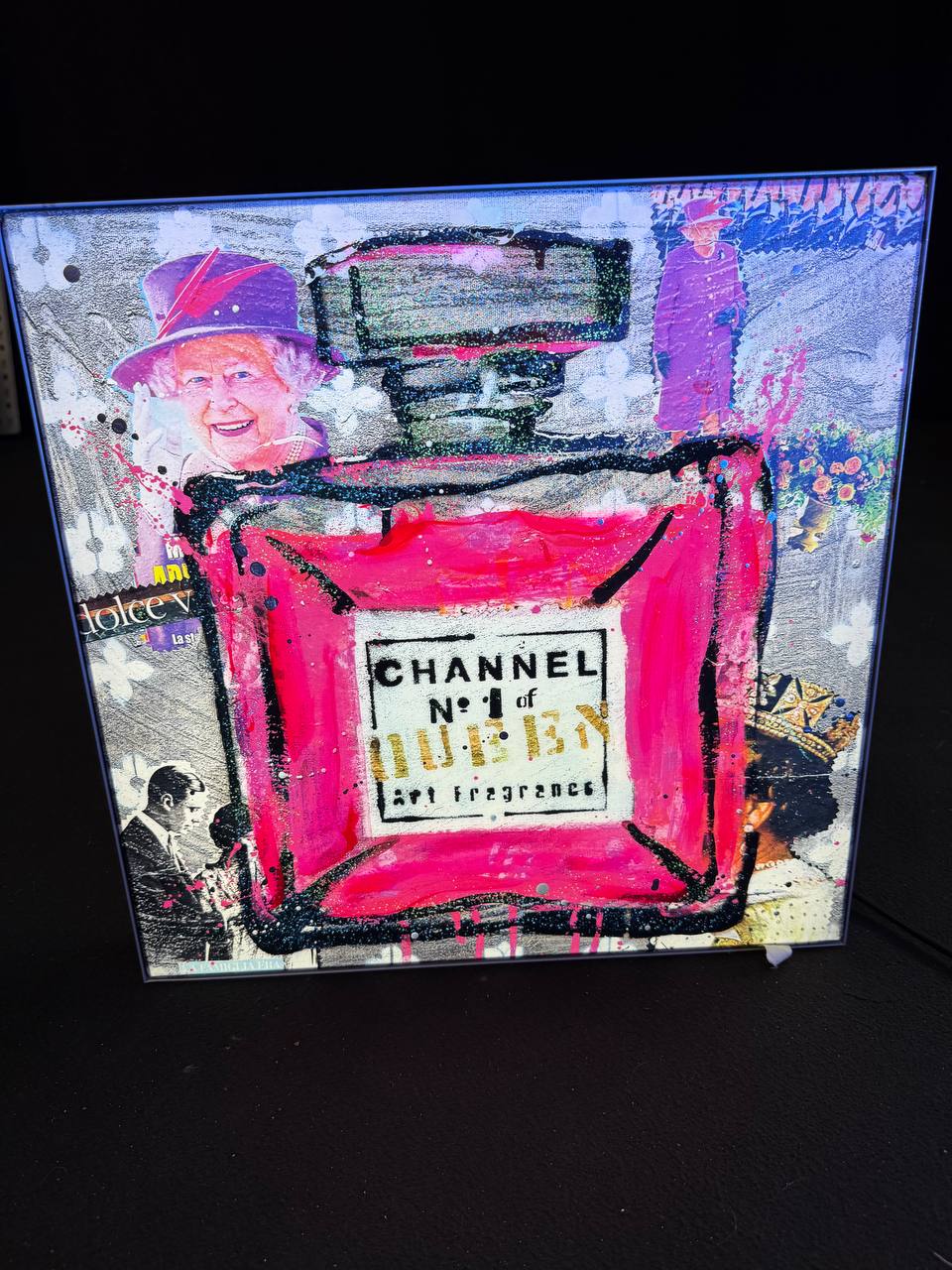 Light Box Channel 50X50 Queen N°1 Multiplo Darte