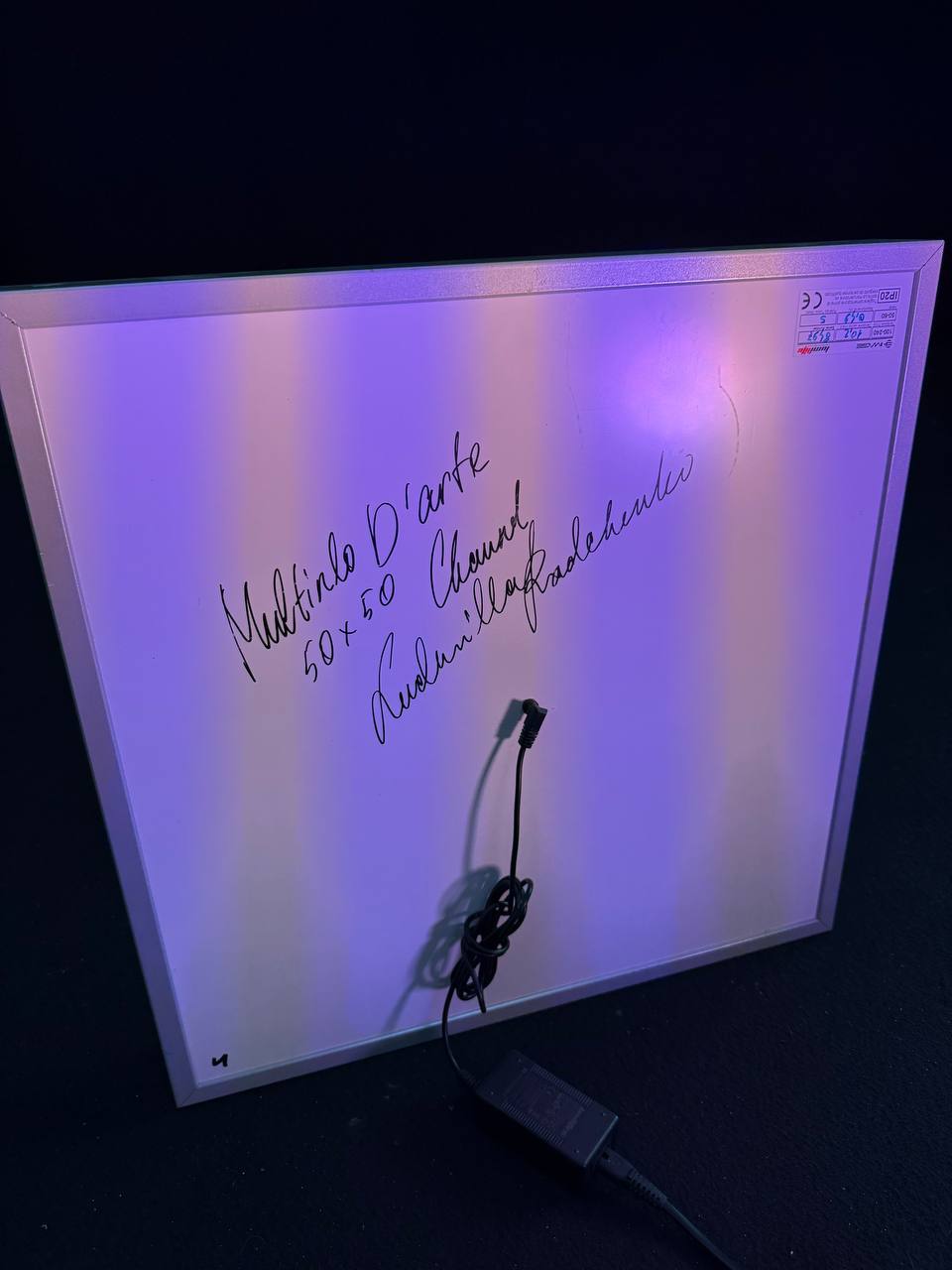 Light Box Channel 50X50 Queen N°2 Multiplo Darte