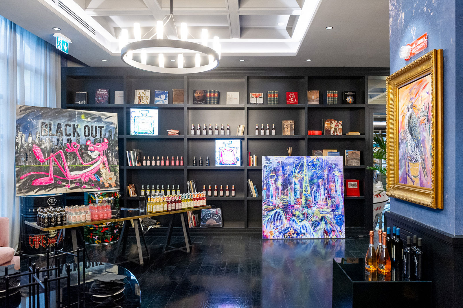 Light Box Dubai Experience  Art Design -2023 150 X 150 X 10Cm, Multiplo Darte