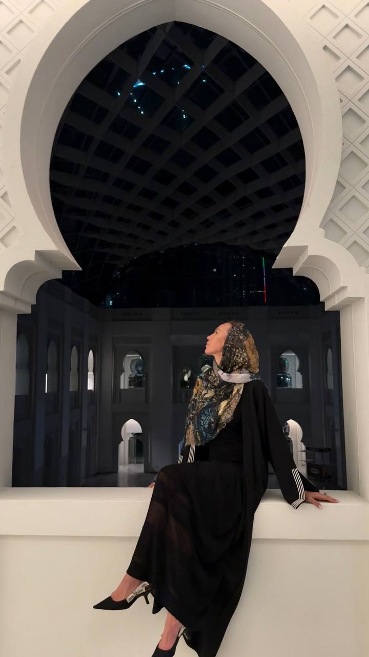 Fullart Black Luxury Hijab - Artistico Foulard 70X200cm, prima collezione che incontra la cultura islamica, limited edition