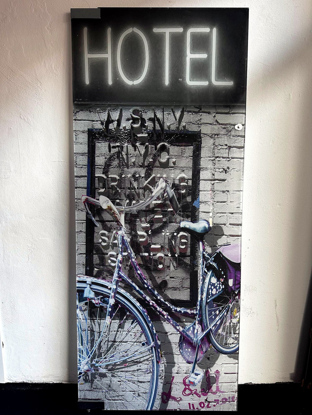Hotel 217×90
