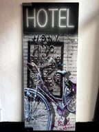 Hotel 217×90