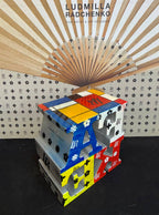 FAKE, scultura in plastica riciclata 50x50x30 cm, Art Reborn